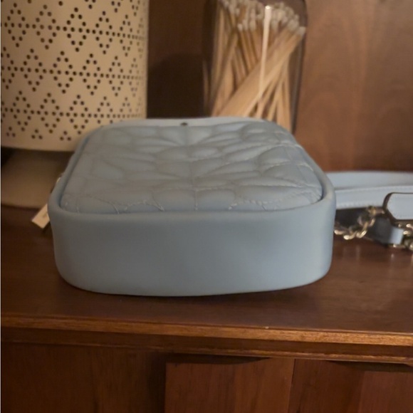 Kate Spade Spade Flower Quilted Fabric Phone Crossbody Bag in Montauk Blue - Picture 5 of 7